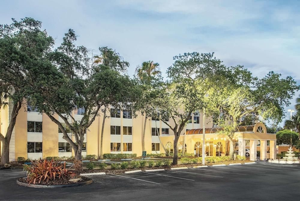 La Quinta By Wyndham Fort Lauderdale Tamarac Ngoại thất bức ảnh